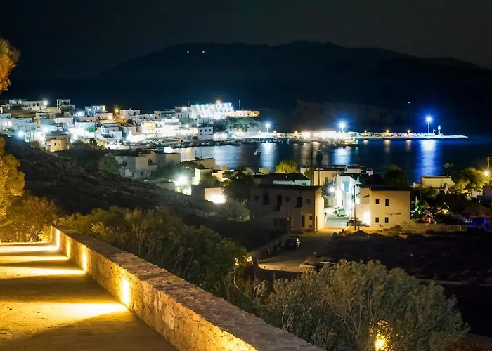 Maistros * Karavostasis (Folegandros)