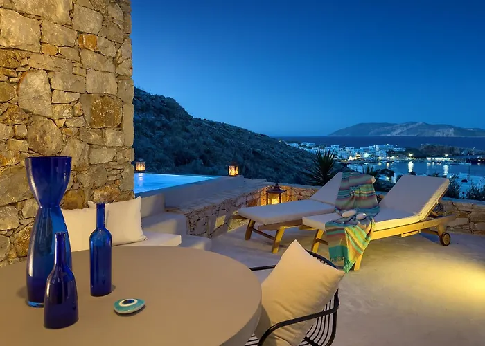 Maistros Karavostasis (Folegandros)